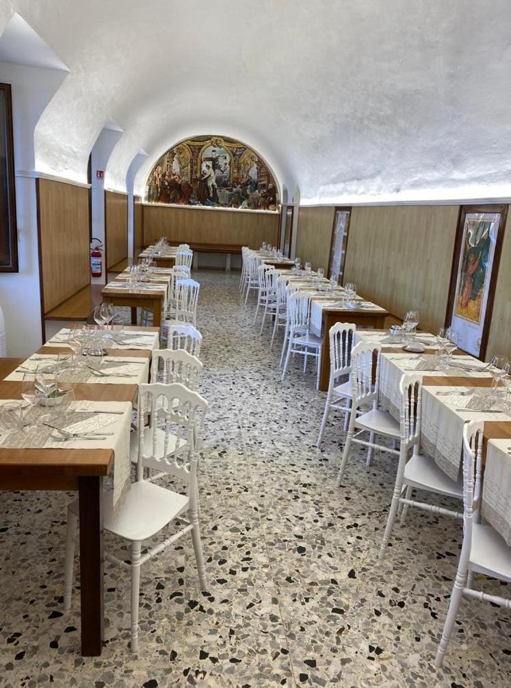 La Locanda Del Convento 트로페아 외부 사진